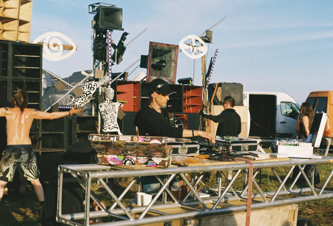 Image from Baltitek 024 photos